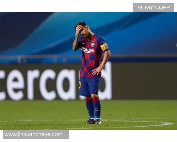 梅西场上举动引发球迷热议 球迷炸锅纷纷表达不满与质疑